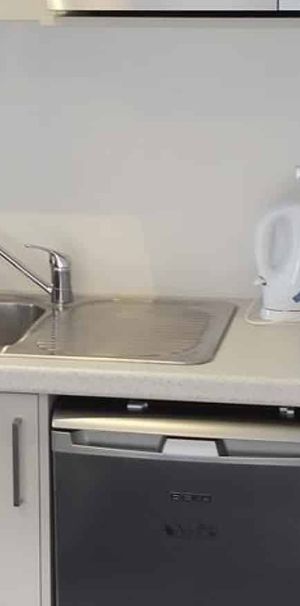 Fully Furnished, Power Incl. - Photo 1