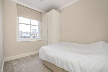 2 bedroom flat to rent - Photo 3
