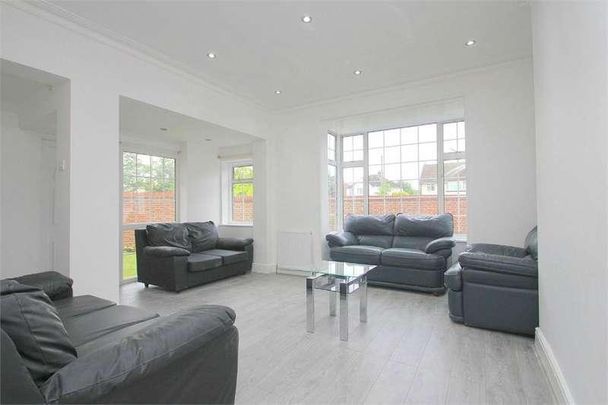 Ditton Road, Datchet, SL3 - Photo 1