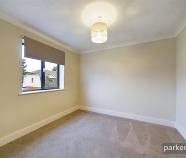 2 bedroom maisonette to rent - Photo 6
