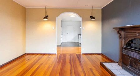 WOODVILLE - 4 BEDROOMS - Photo 5