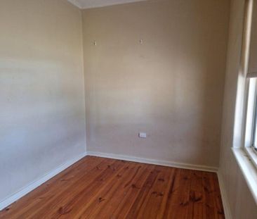 11 Hall Street&comma; Port Augusta - Photo 5