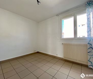Location Appartement 3 pièces 53m² ROANNE 42300 - Photo 4