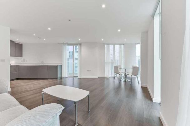 Tennyson Apartments, East Croydon, CR0 - Photo 1