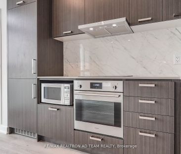 For Lease - 38 Honeycrisp Crescent Unit# 2003, Vaughan, Ontario - Photo 1