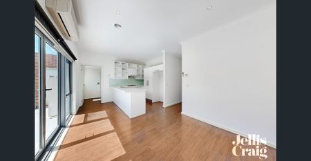 2/134 Cooper Street, Essendon, Vic 3040 - Photo 5