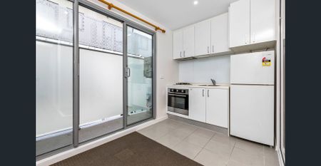 Modern Apartment in Prime Caulfield Location - Photo 5