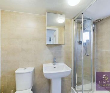 High Road, North Finchley, (inc W/rates), N12 - Photo 5