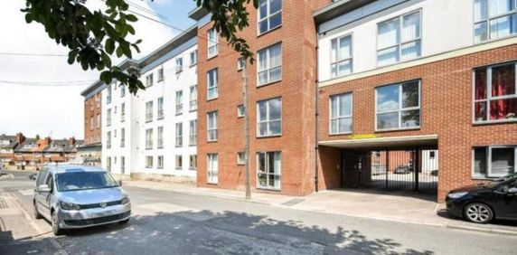 2 bedroom apartment to rent - Photo 2