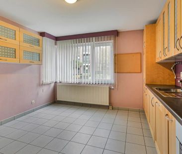 Goed gelegen woning met 3 slaapkamers en parkeerplaats - EPC 204 kWh/m² - bewoonbare oppervlakte 135m² - foto 6