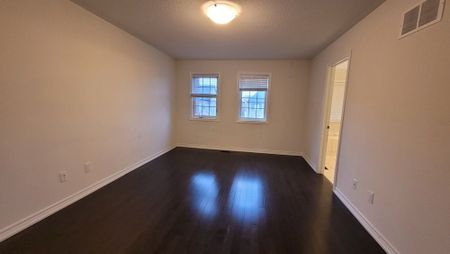 For Lease - 192 Northvale Road, Markham, Ontario - Photo 3