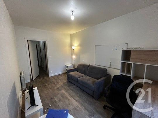 Location Appartement 1 pièce 21m² LA NEUVILLETTE 51100 - Photo 1