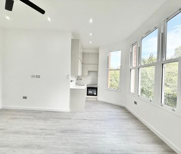 1 bedroom flat to rent - Photo 2