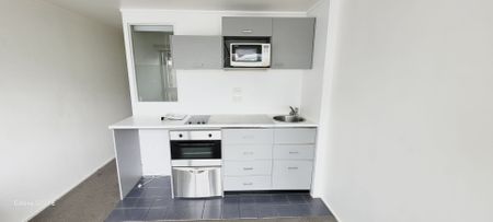620/72 Nelson Street - Photo 2