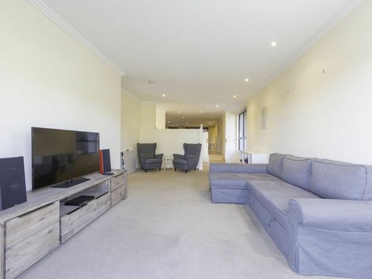 26 Beauty Crescent, Surfside NSW - Photo 1
