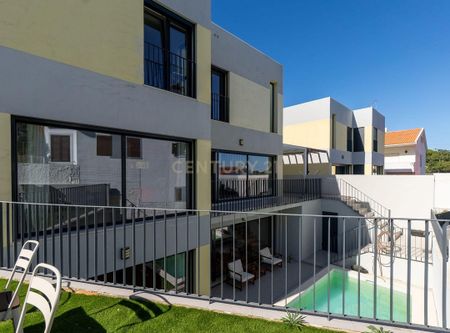 Amora, Setúbal Municipality - Photo 5