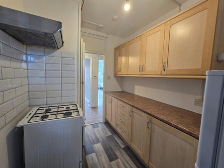 East Vale, The Vale, London W3 - Photo 3