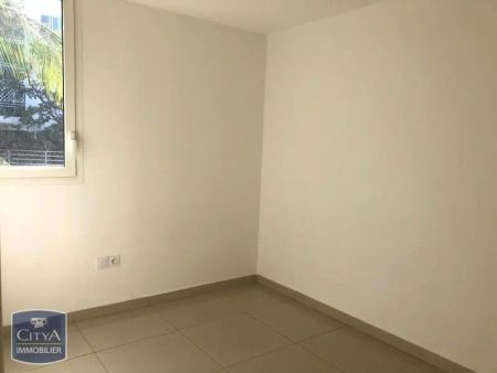 Appartement à louer 3 pièces 69m² - Photo 2