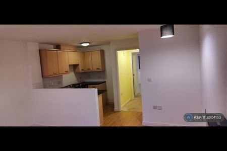 1 bedroom maisonette to rent - Photo 3