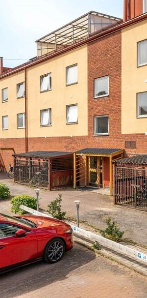 Lövstagatan 18 - Foto 1