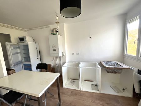 Location Appartement 2 pièces 52m² DEVILLE LES ROUEN 76250 - Photo 5