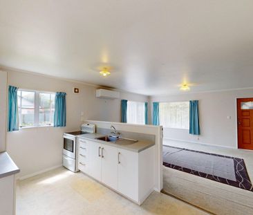 Levin - 2 Bedrooms - Photo 3