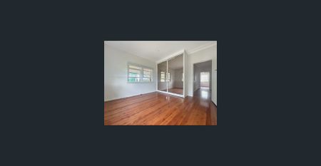 Character and Convenience with Water Usage Included - Photo 3