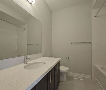 For Lease - 23 Freeman Williams Street, Markham, Ontario - Photo 5