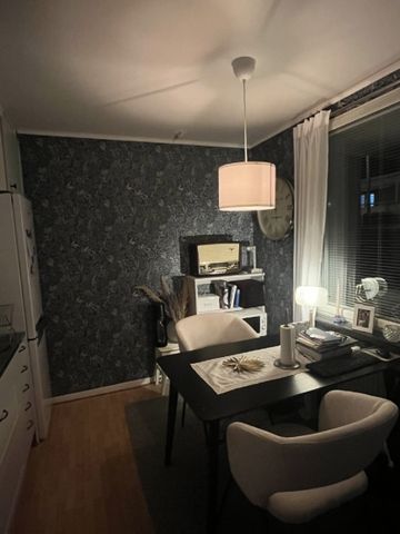 Sollentuna - 1rok - 4mån - 8.050kr/mån - Photo 2