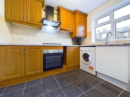 2 bedroom terraced house to rent - Photo 5