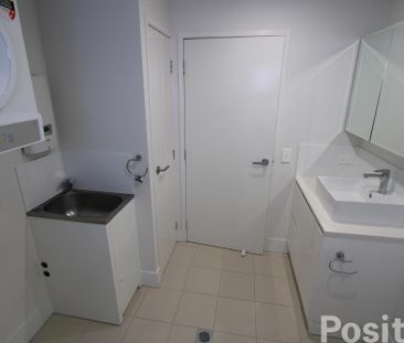 Contemporary & functional 2 Bedroom 2 Bathroom Chermside Apartment - Photo 3