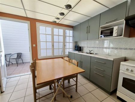 Location maison 3 pièces - 72.64m² à Grand-fort-philippe (59153) - Photo 2