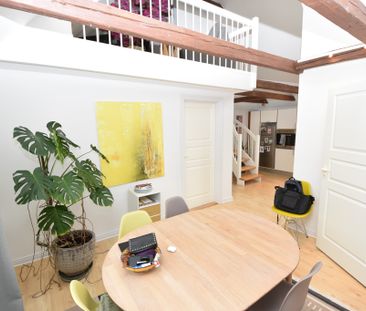 Eksklusiv taglejlighed med loft til kip i hjertet af Aalborg - Foto 3