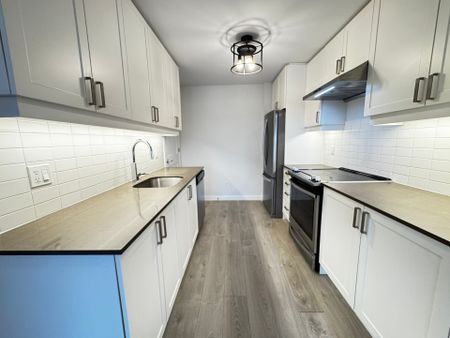 For Lease - 1050 Portage Parkway Unit# Th33, Vaughan, Ontario - Photo 5