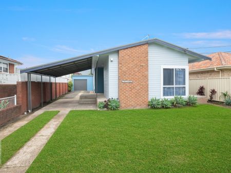 26 Cawley Street Bellambi NSW - Photo 2