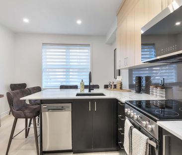 2080 avenue Lincoln - Charming 2-Bedroom Home in a Great Location - Photo 5