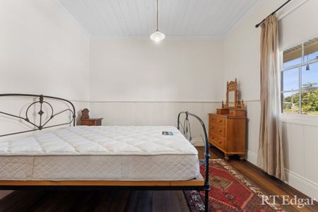 Thinking of selling? Contact our agent - Photo 3