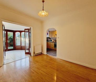 3 bedroom semi-detached house to rent - Photo 1
