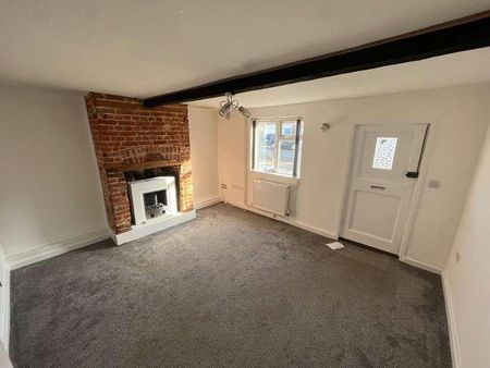 Maidstone Road, Felixstowe, Suffolk, IP11 - Photo 4