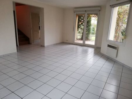 Location maison 6 pièces 117 m² à Bourg-en-Bresse (01000) - Photo 5