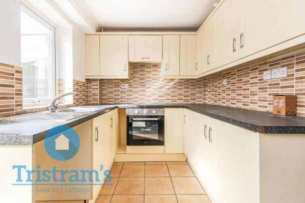 2 bed Semi-Detached House for Rent - Photo 1