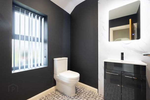 5 Mossvale Terrace, Dromore, BT25 2DE - Photo 1