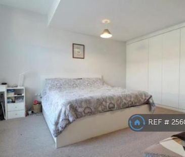 4 bedroom terraced house to rent - Photo 1
