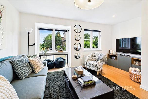 3 bedroom terraced house to rent - Photo 1