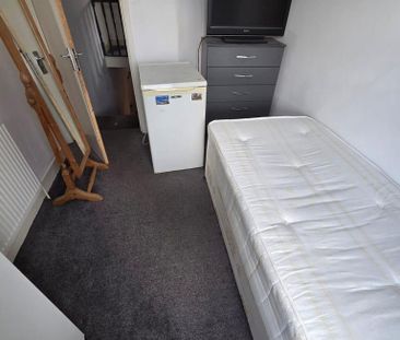 4 bedroom house to rent - Photo 5