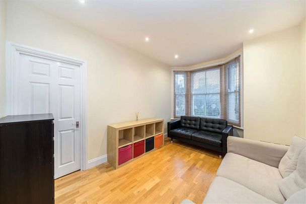 1 bedroom flat to rent - Photo 1