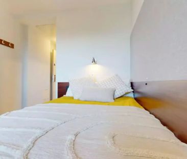 Silver En Suite - Photo 4