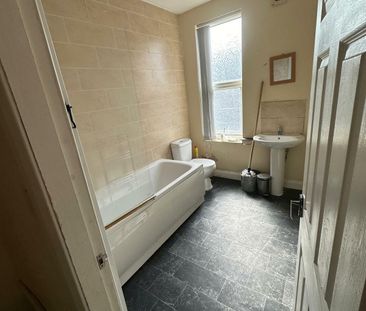 12 Bexley Terrace - Photo 3