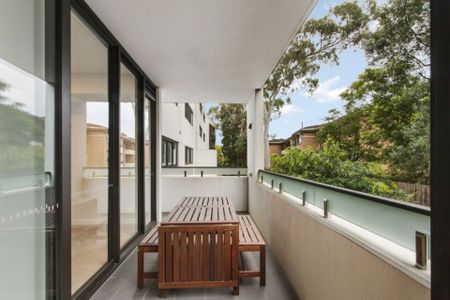 Experience Luxury Living in Lane Cove's Prestigious Botanic Development - Photo 5