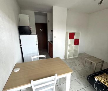 Location Appartement 1 pièce 17m² ALBI 81000 - Photo 3